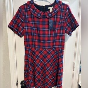 NWT • Fully Lined • Kitten Collar • Back Zip